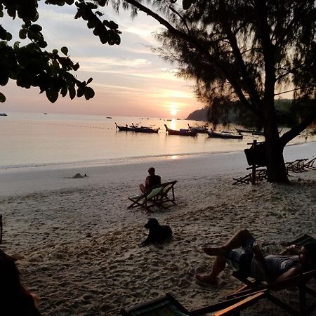 Green View Beach Resort Koh Lipe Exterior foto